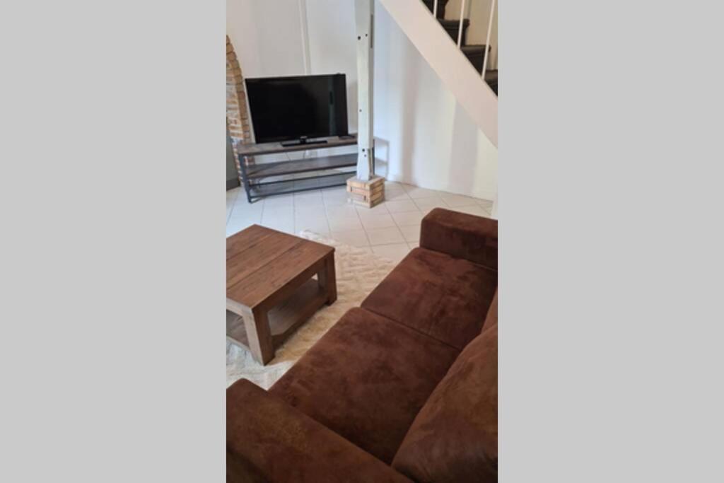 Maison de ville avec gd terrasse sans vis-à-vis Le Mesnil-Esnard Esterno foto