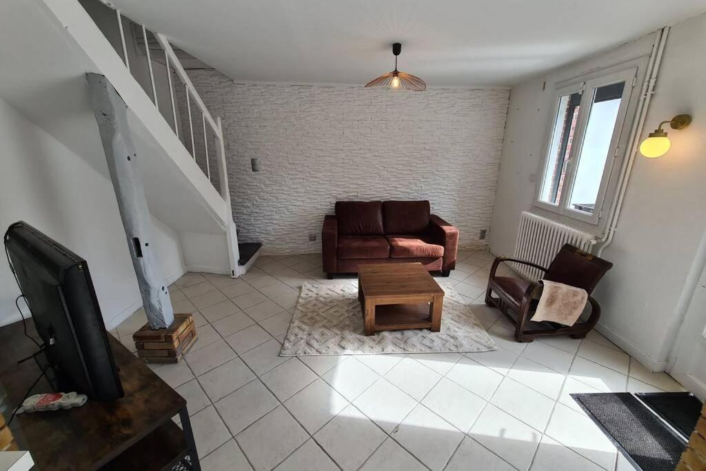 Maison de ville avec gd terrasse sans vis-à-vis Le Mesnil-Esnard Esterno foto